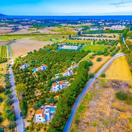 Villa Charoula Ena Polis