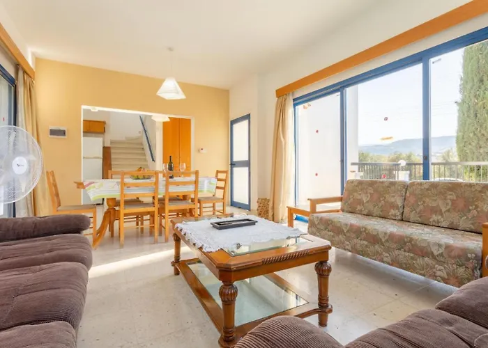 Charoula Ena וילה *