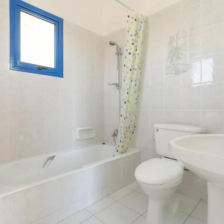 Charoula Ena Large Private Pool Ac Wifi ヴィラ