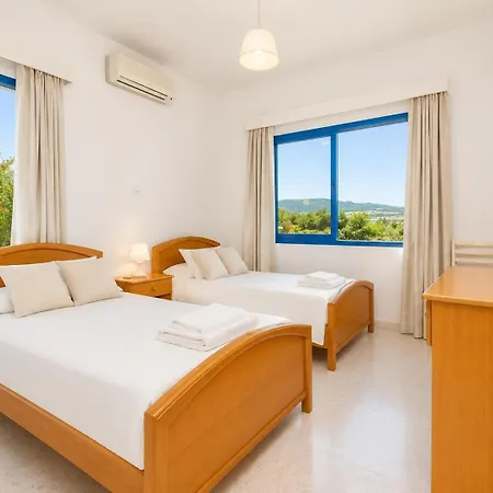 Charoula Ena Large Private Pool Ac Wifi * Polis
