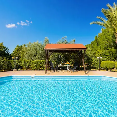 Charoula Ena Large Private Pool Ac Wifi * Polis